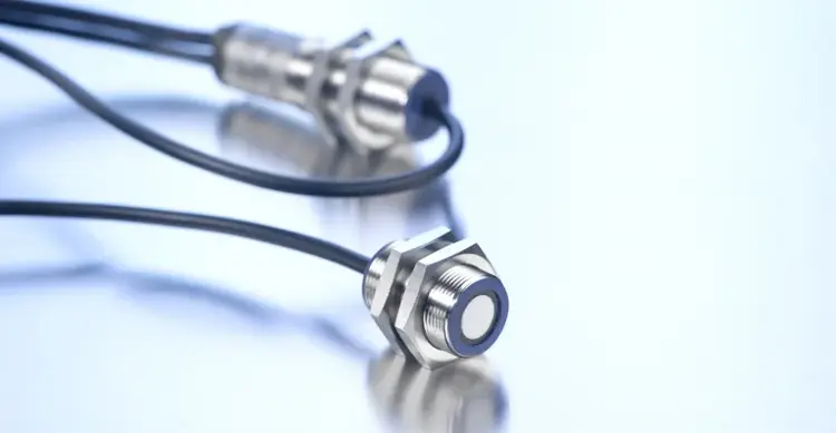 Датчики двойного листа Microsonic dbk+4/Empf/M18/3BEE/ M18