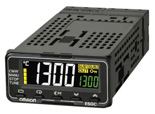 Цифровые температурные контроллеры Omron E5GC-CX1ACM-000