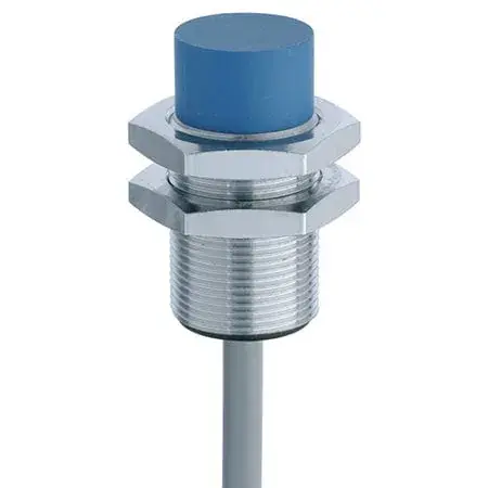Индуктивные датчики расстояния Contrinex DW-AD-519-M18-120