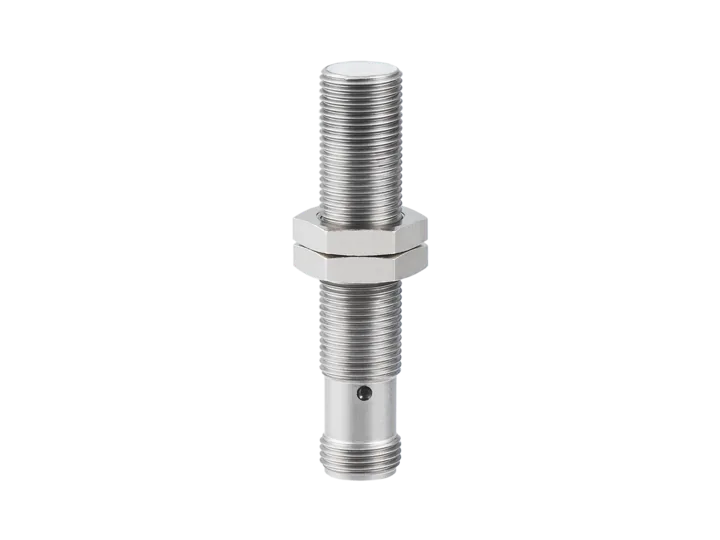 Индуктивные датчики расстояния Baumer IR12.D03K-F60.IA1E.7FO/B015