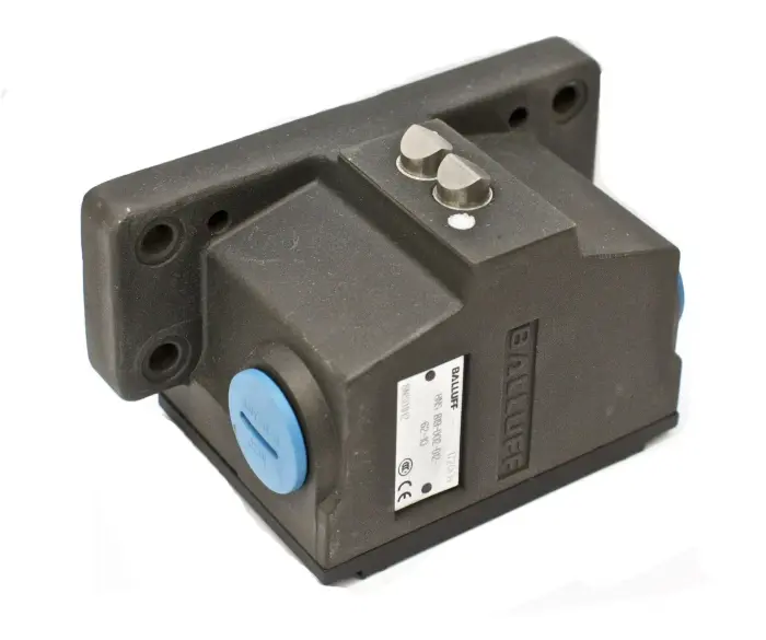 Блочные кулачковые выключатели Balluff BNS018W