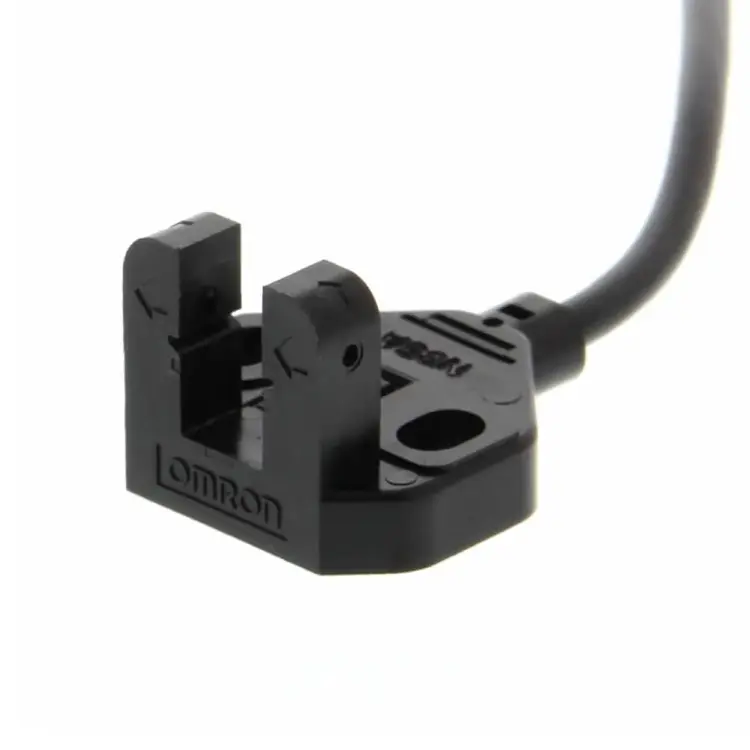Миниатюрные щелевые датчики Omron EE-SX771A 2M