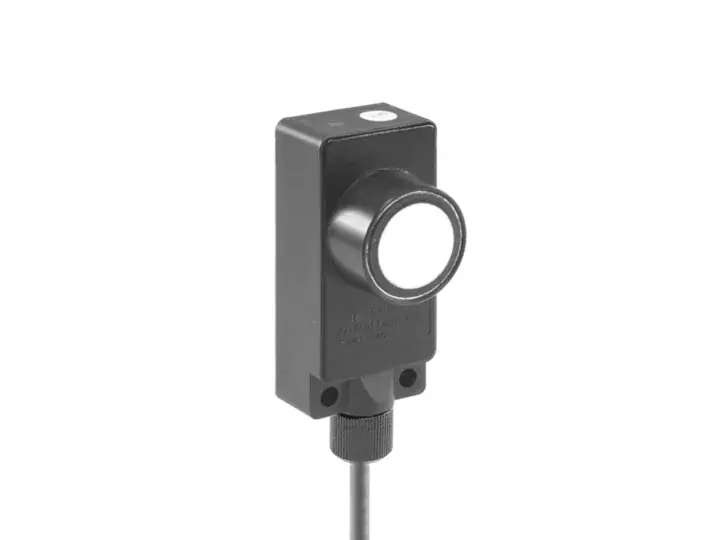 Датчики ультразвуковые с аналоговым выходом Baumer UNDK 30U6104