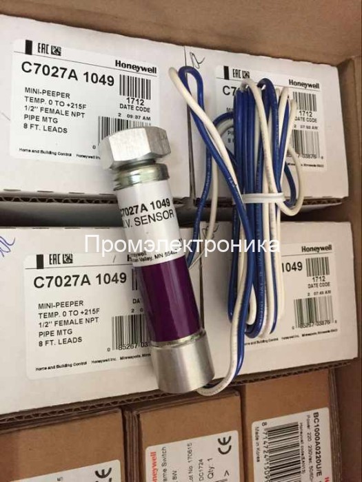 Honeywell C7027A 1049