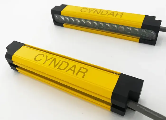Световые завесы безопасности CYNDAR COT36/20-700